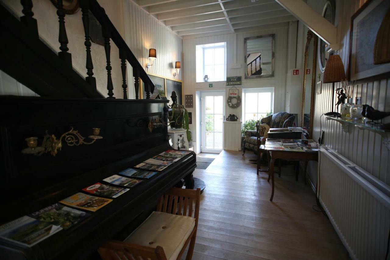 Barsy 34 Hotel Havelange ภายนอก รูปภาพ