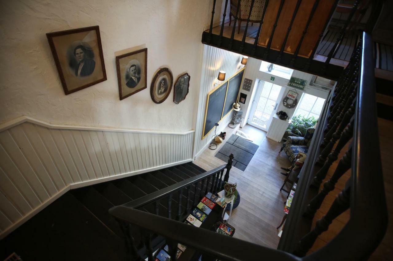 Barsy 34 Hotel Havelange ภายนอก รูปภาพ